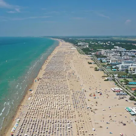 Lovely Flat Just 150M From The Beach Apartamento