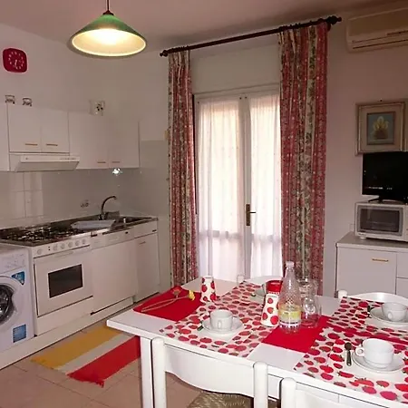 Lovely Flat Just 150 M From The * Bibione