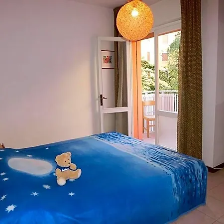 Lovely Flat Just 150 M From The * Bibione